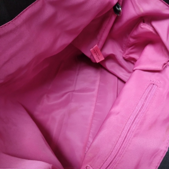 Vintage Givenchy excellent conditionInterior and exterior except wear on handles - Picture 3 of 3